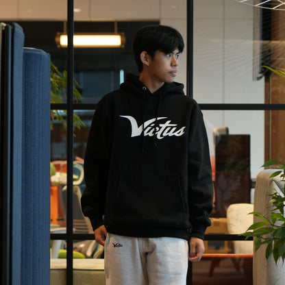 ヴィクタス Victus 公式限定 パーカー